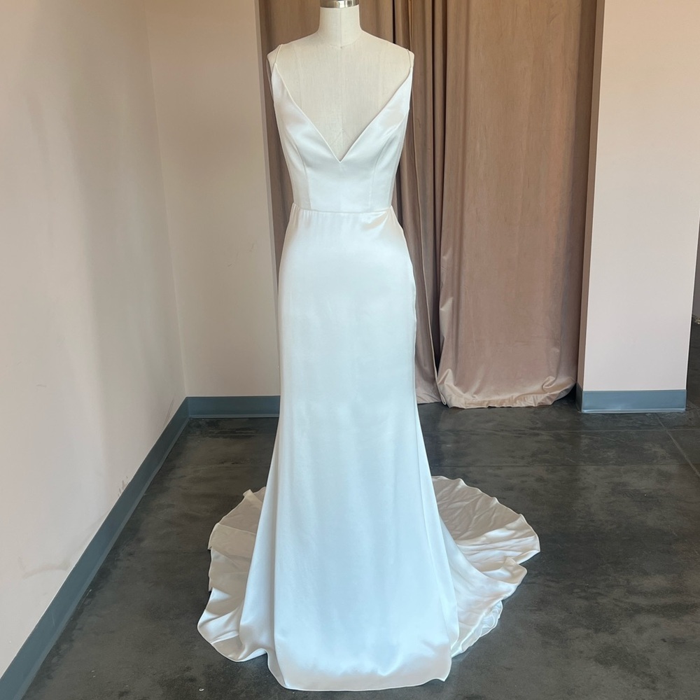 Alexandra Grecco ‘Prisma’ Gown - Picture 2 of 4